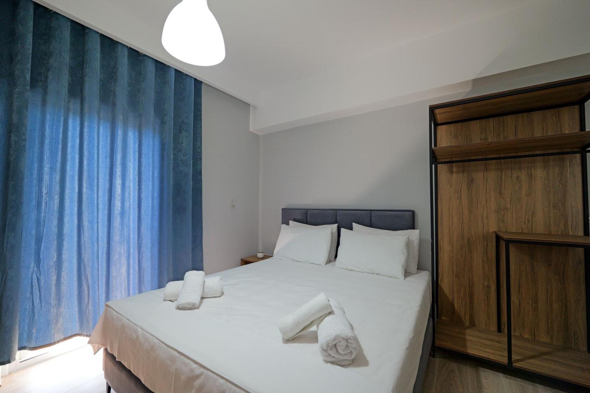 Hotel Boston Sarandë Buitenkant foto